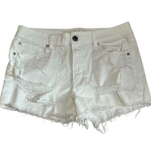 American Eagle White Stretch Shorts | Size 14 | Distressed | Summer Essential